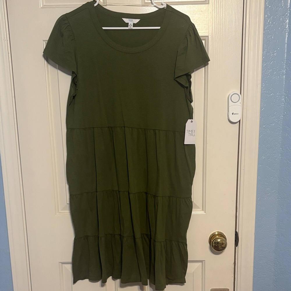 Time and Tru Kids Dress in Forest Green